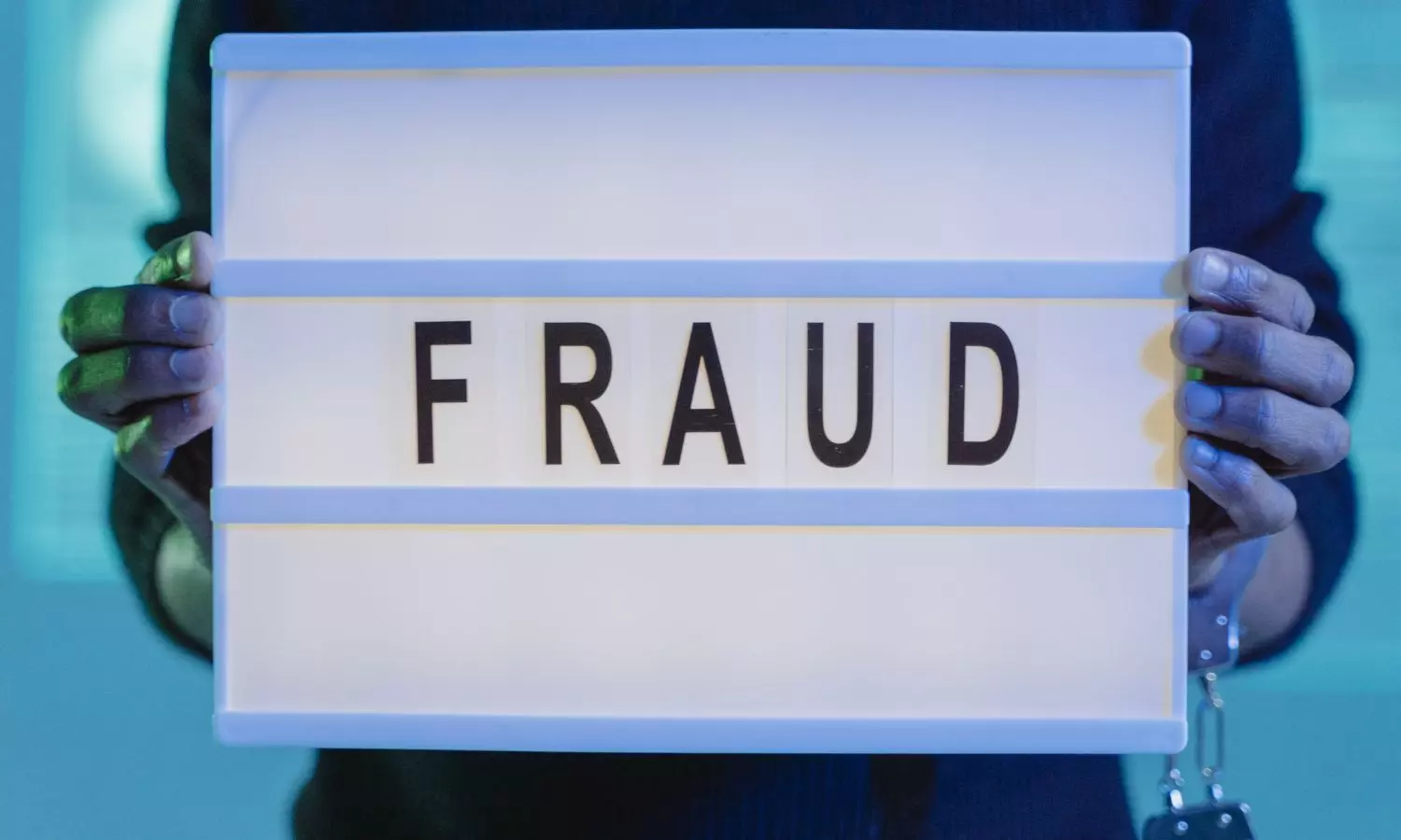 Pharmacist Duped of Rs 70 Lakh in Hospital Project Scam, Doctor Couple Booked