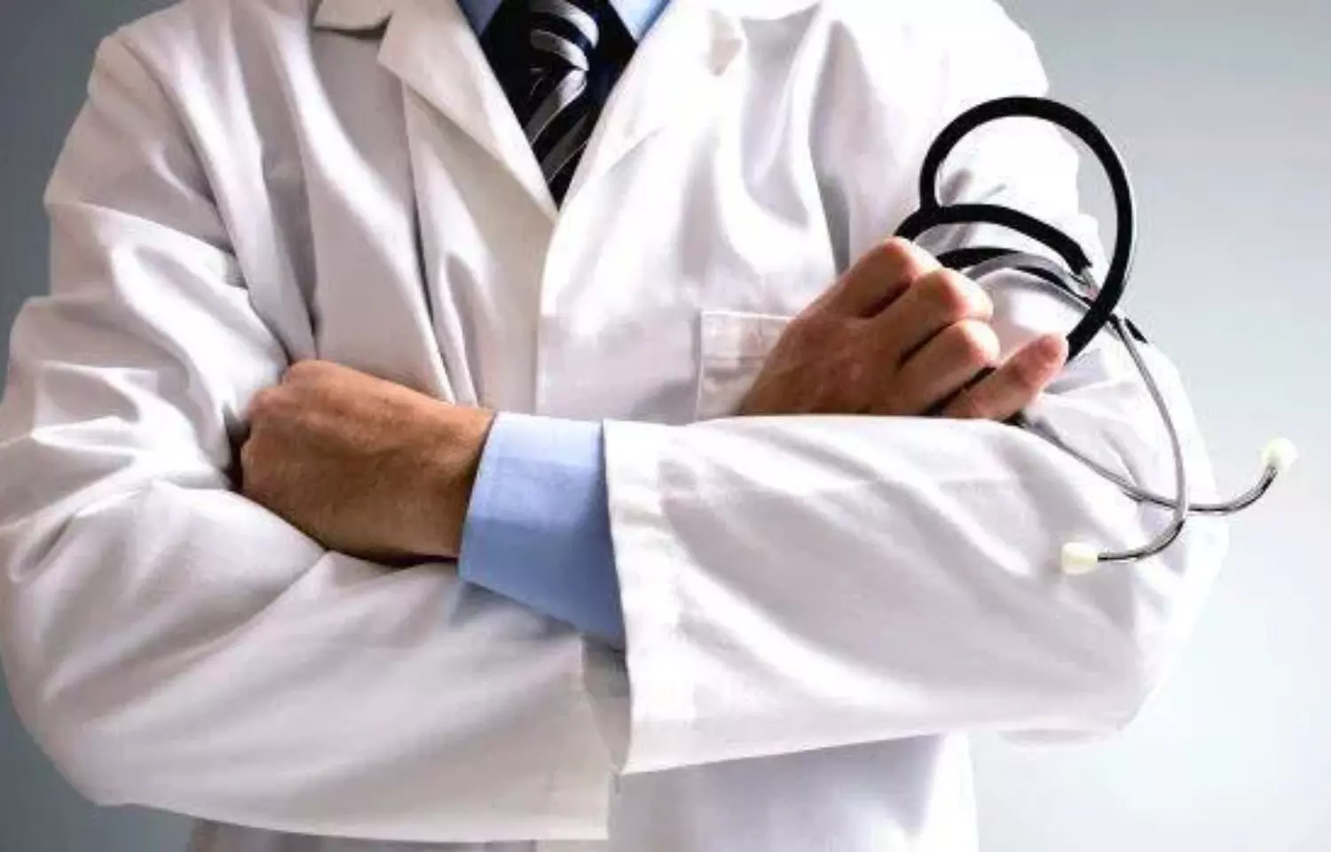 400 doctors barred from practising in Gautam Buddha Nagar